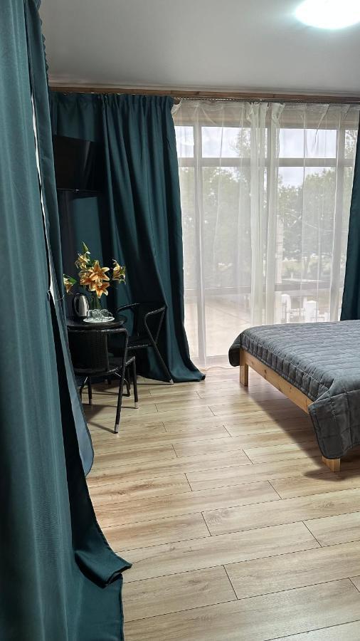Лилия Otel Gudauta Dış mekan fotoğraf