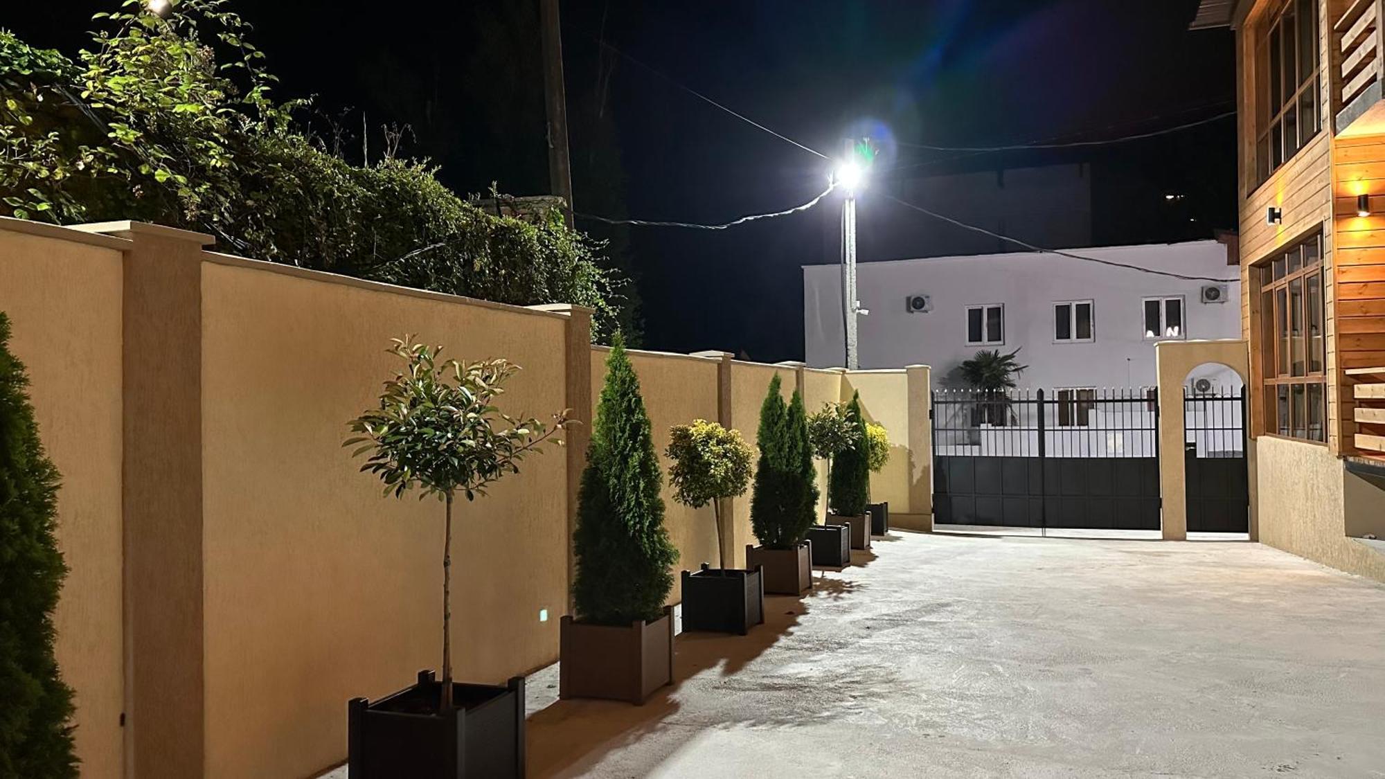 Лилия Otel Gudauta Dış mekan fotoğraf